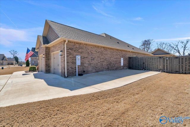 122 Park Trail Drive, Limestone, AL 35756