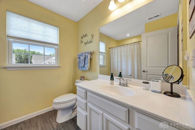 122 Regatta Park Drive, Fairborn, OH 45324