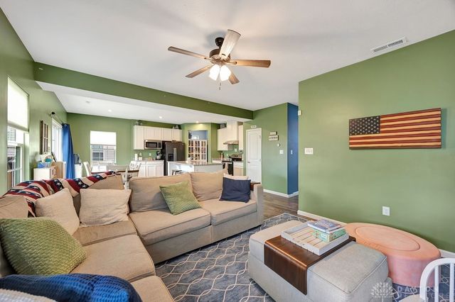 122 Regatta Park Drive, Fairborn, OH 45324