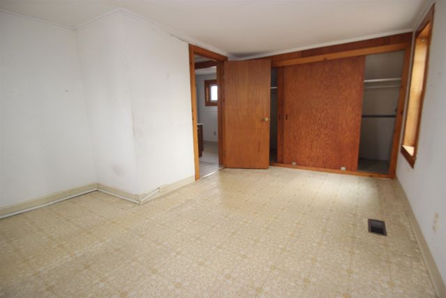 22 Sunset Road, Barre Town, VT 05641