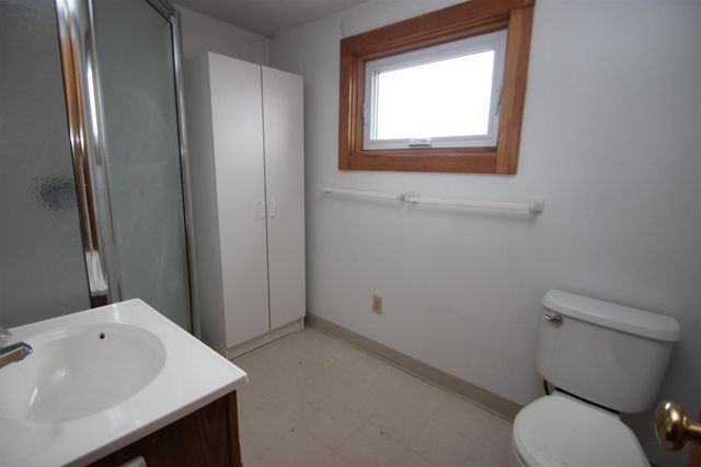 22 Sunset Road, Barre Town, VT 05641