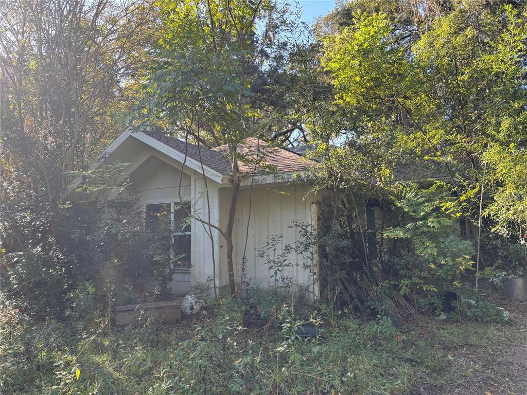 22316 SW 15TH AVENUE, Newberry, FL 32669