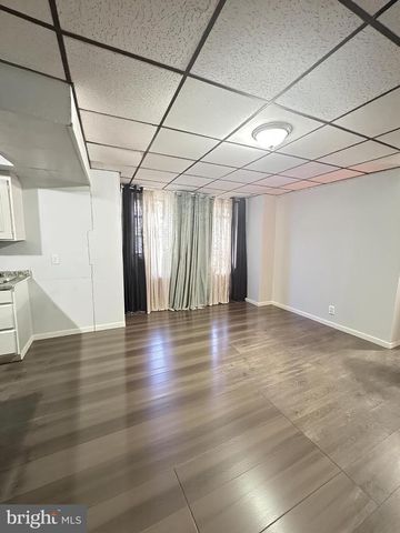 49 ELLSWORTH AVE, Trenton, NJ 08618