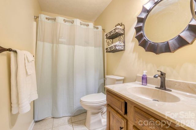 73 Toxaway Views Drive 306, Lake Toxaway, NC 28747