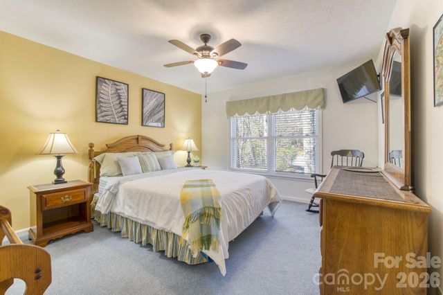 73 Toxaway Views Drive 306, Lake Toxaway, NC 28747