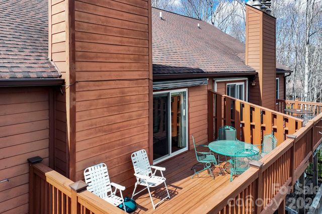 73 Toxaway Views Drive 306, Lake Toxaway, NC 28747