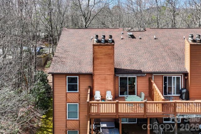 73 Toxaway Views Drive 306, Lake Toxaway, NC 28747