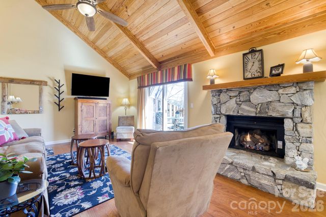 73 Toxaway Views Drive 306, Lake Toxaway, NC 28747