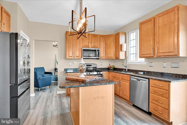 723 FRANKLIN ST, Coatesville, PA 19320