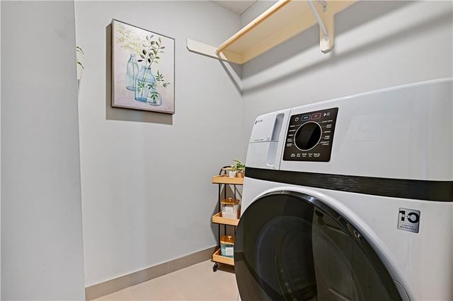 12112 S Redbud Lane, Olathe, KS 66061