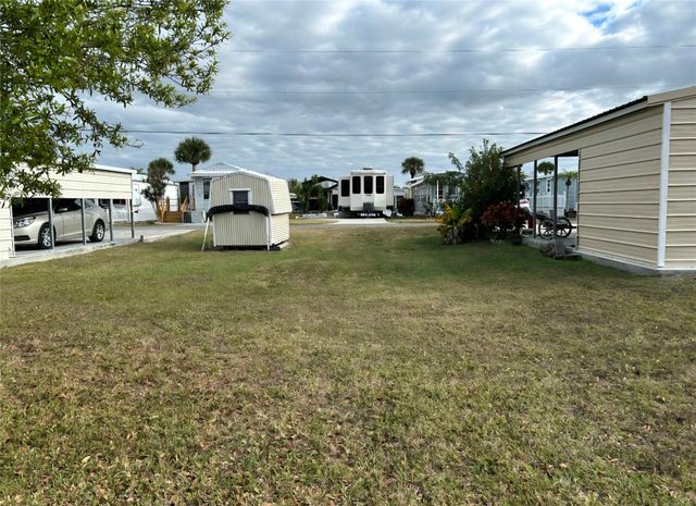18 Shell Road, Okeechobee, FL 34974