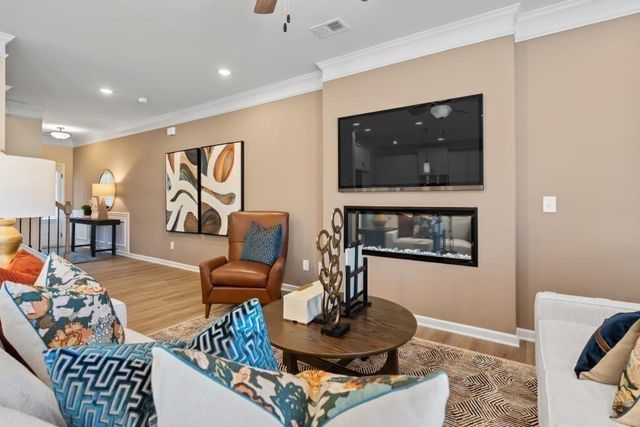 52 Jacobs Farm 22, Lawrenceville, GA 30045