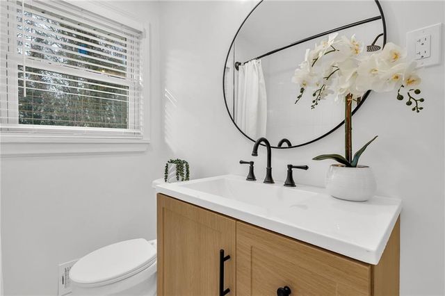 2093 Wildrose Drive, Decatur, GA 30032