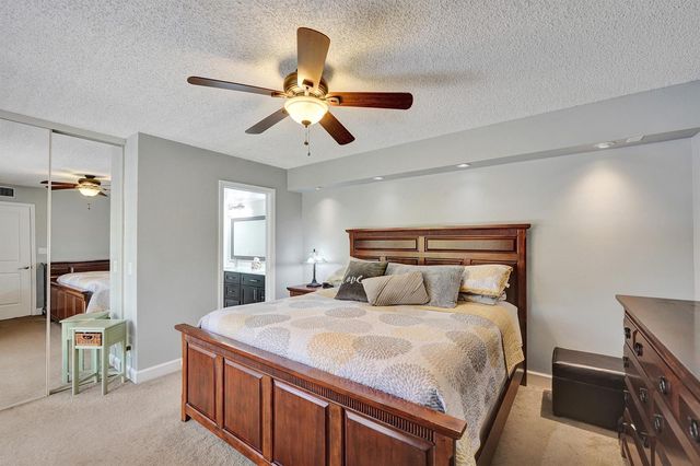 714 NW 98TH Circle, Plantation, FL 33324