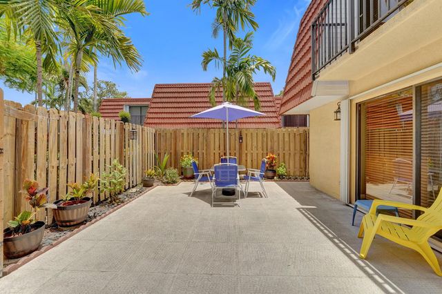 714 NW 98TH Circle, Plantation, FL 33324