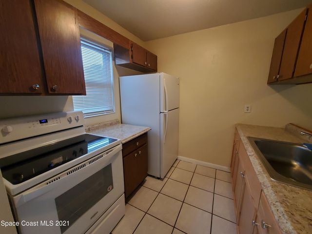 1711 Dixon Boulevard 245, Cocoa, FL 32922
