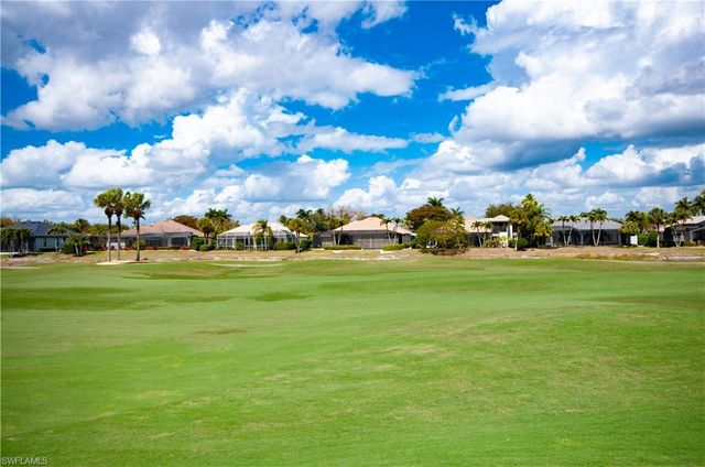 5965 Ashford LN, Naples, FL 34110