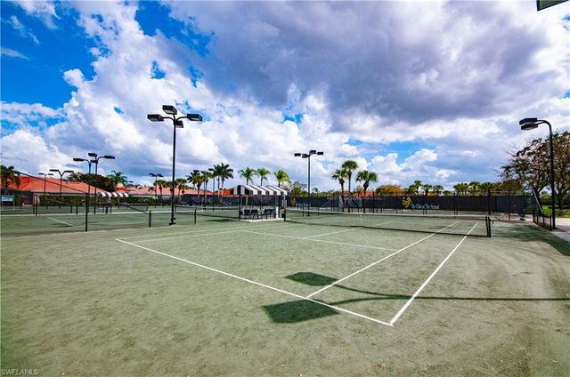 5965 Ashford LN, Naples, FL 34110