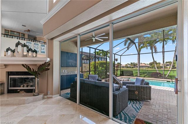 5965 Ashford LN, Naples, FL 34110