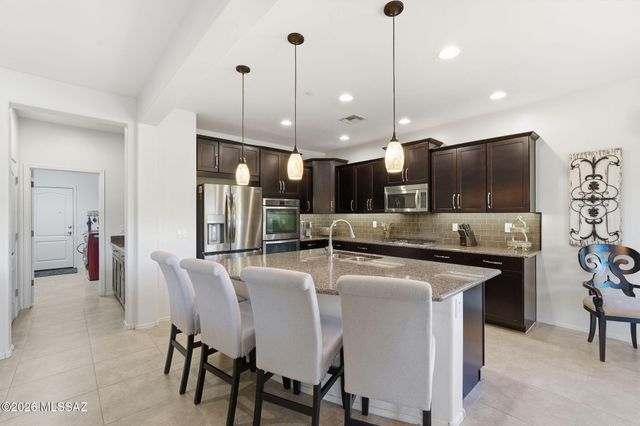 3946 W Post Ranch Place, Marana, AZ 85658