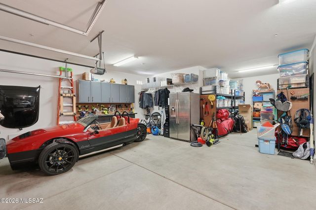 3946 W Post Ranch Place, Marana, AZ 85658