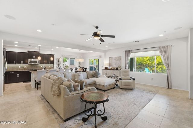 3946 W Post Ranch Place, Marana, AZ 85658