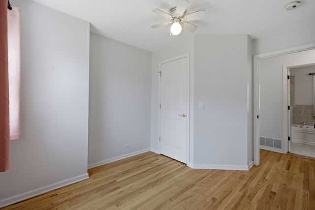 219 N Berteau Avenue, Bartlett, IL 60103