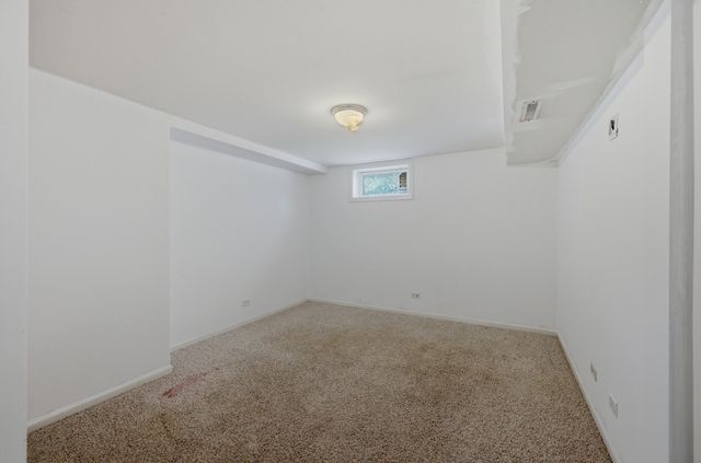 219 N Berteau Avenue, Bartlett, IL 60103