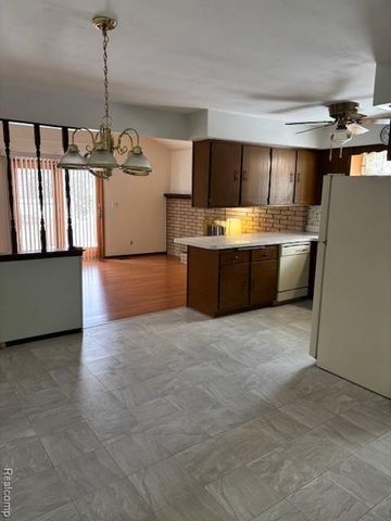 35427 Moravian Drive, Sterling Heights, MI 48312