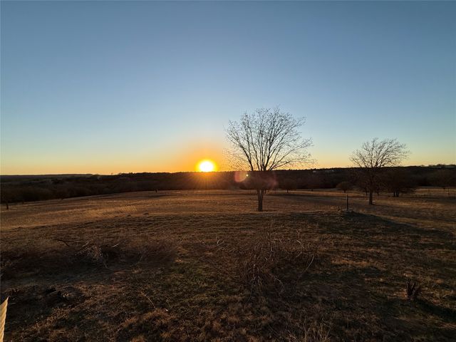 3078 Admire Road, Nocona, TX 76255
