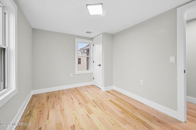 8 Newman Street, Hazlet, NJ 07734