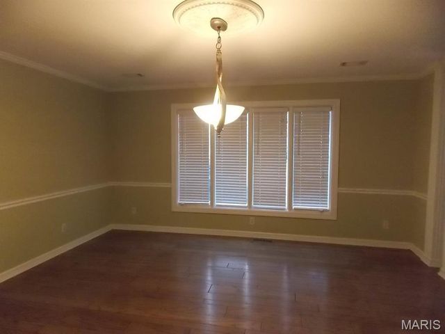 1301 Lurlyn Drive, Poplar Bluff, MO 63901