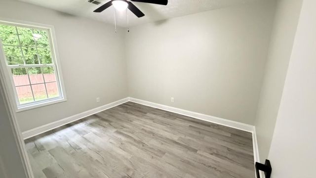 733 Inland Way, Lilburn, GA 30047