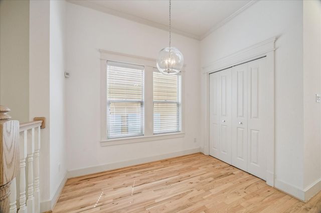 1223 Waverly Street, Houston, TX 77008