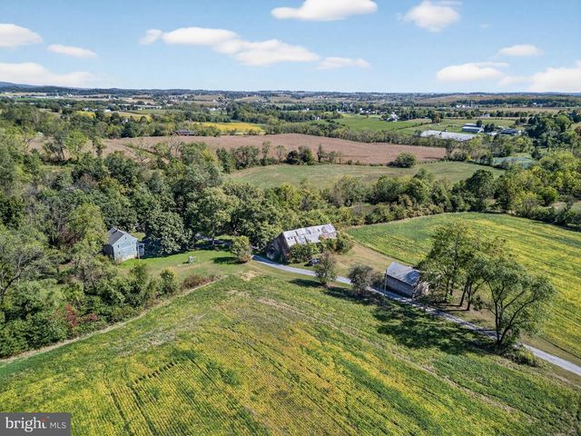 395 PROSPECT RD, Elizabethtown, PA 17022
