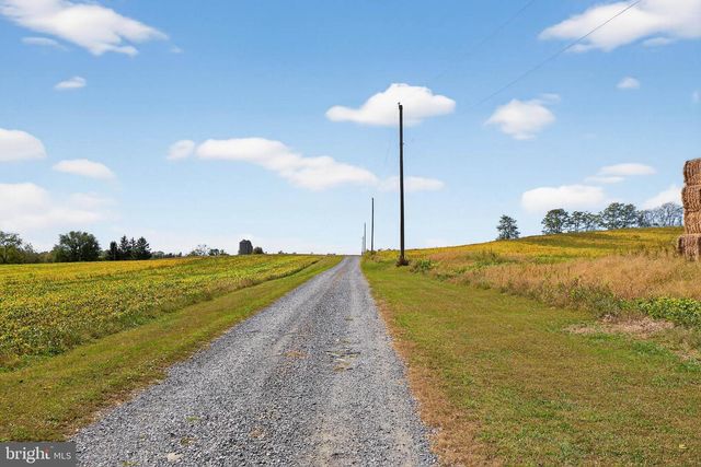 395 PROSPECT RD, Elizabethtown, PA 17022