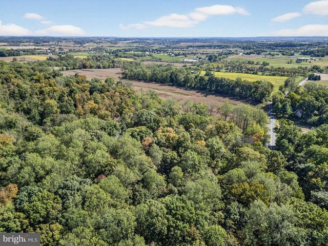 395 PROSPECT RD, Elizabethtown, PA 17022