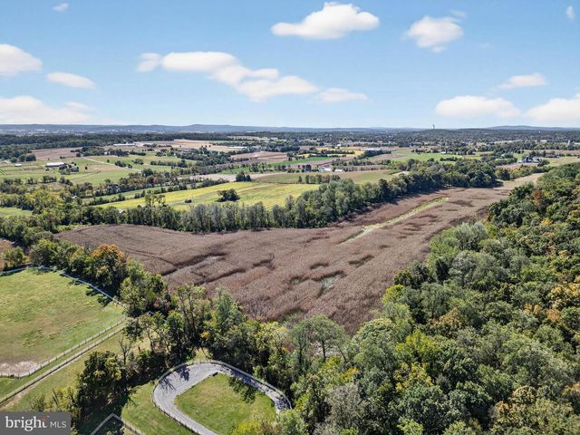 395 PROSPECT RD, Elizabethtown, PA 17022