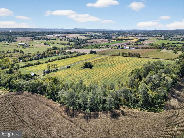 395 PROSPECT RD, Elizabethtown, PA 17022