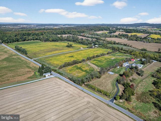 395 PROSPECT RD, Elizabethtown, PA 17022