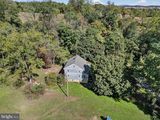 395 PROSPECT RD, Elizabethtown, PA 17022
