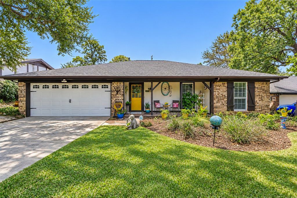 2125 Cambridge Drive, Hurst, TX 76054 — photo 3