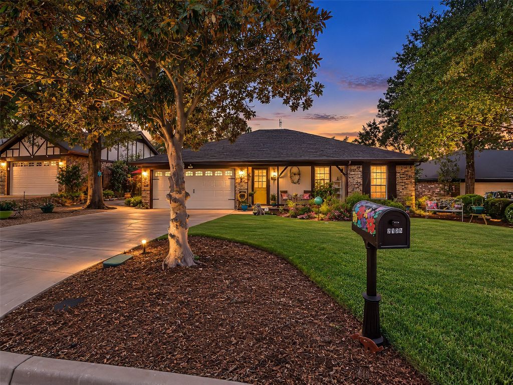 2125 Cambridge Drive, Hurst, TX 76054 — photo 4