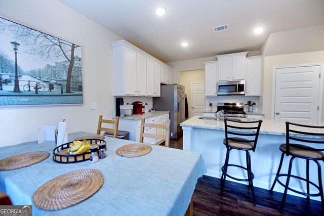 3642 Canyon Springs Road 96, Oakwood, GA 30566