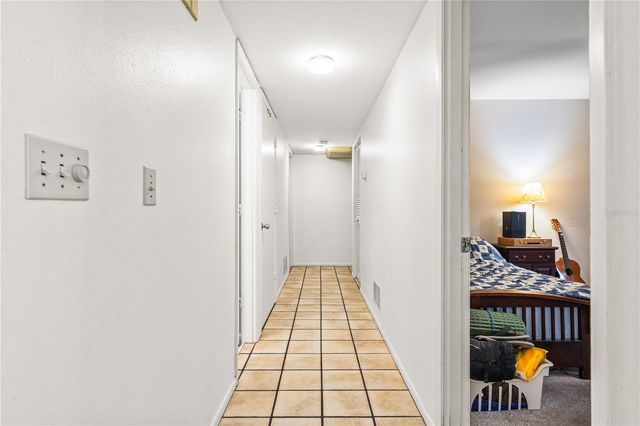 4424 MEADOW CREEK CIRCLE, Sarasota, FL 34233