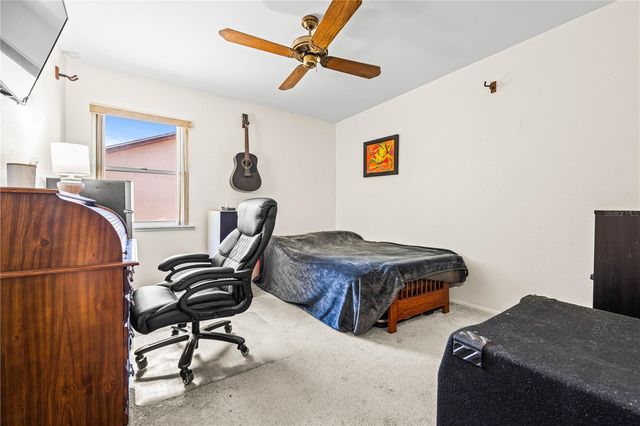 4424 MEADOW CREEK CIRCLE, Sarasota, FL 34233