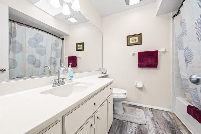 4424 MEADOW CREEK CIRCLE, Sarasota, FL 34233