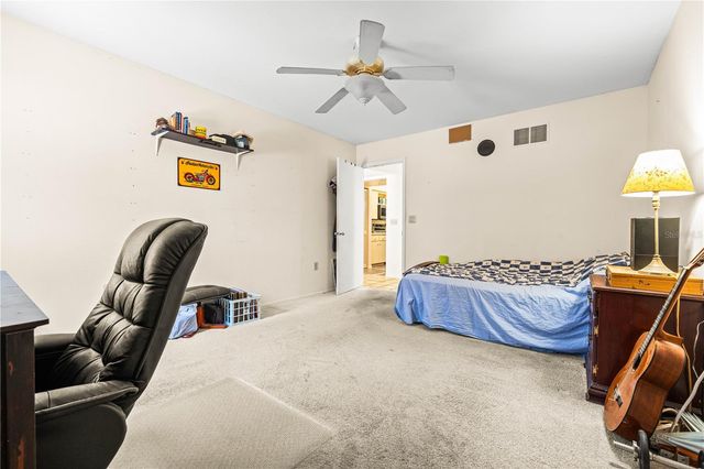 4424 MEADOW CREEK CIRCLE, Sarasota, FL 34233