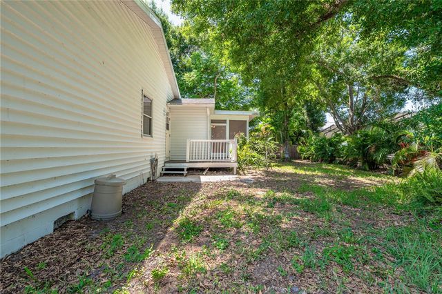 4424 MEADOW CREEK CIRCLE, Sarasota, FL 34233