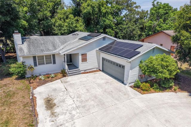 4424 MEADOW CREEK CIRCLE, Sarasota, FL 34233